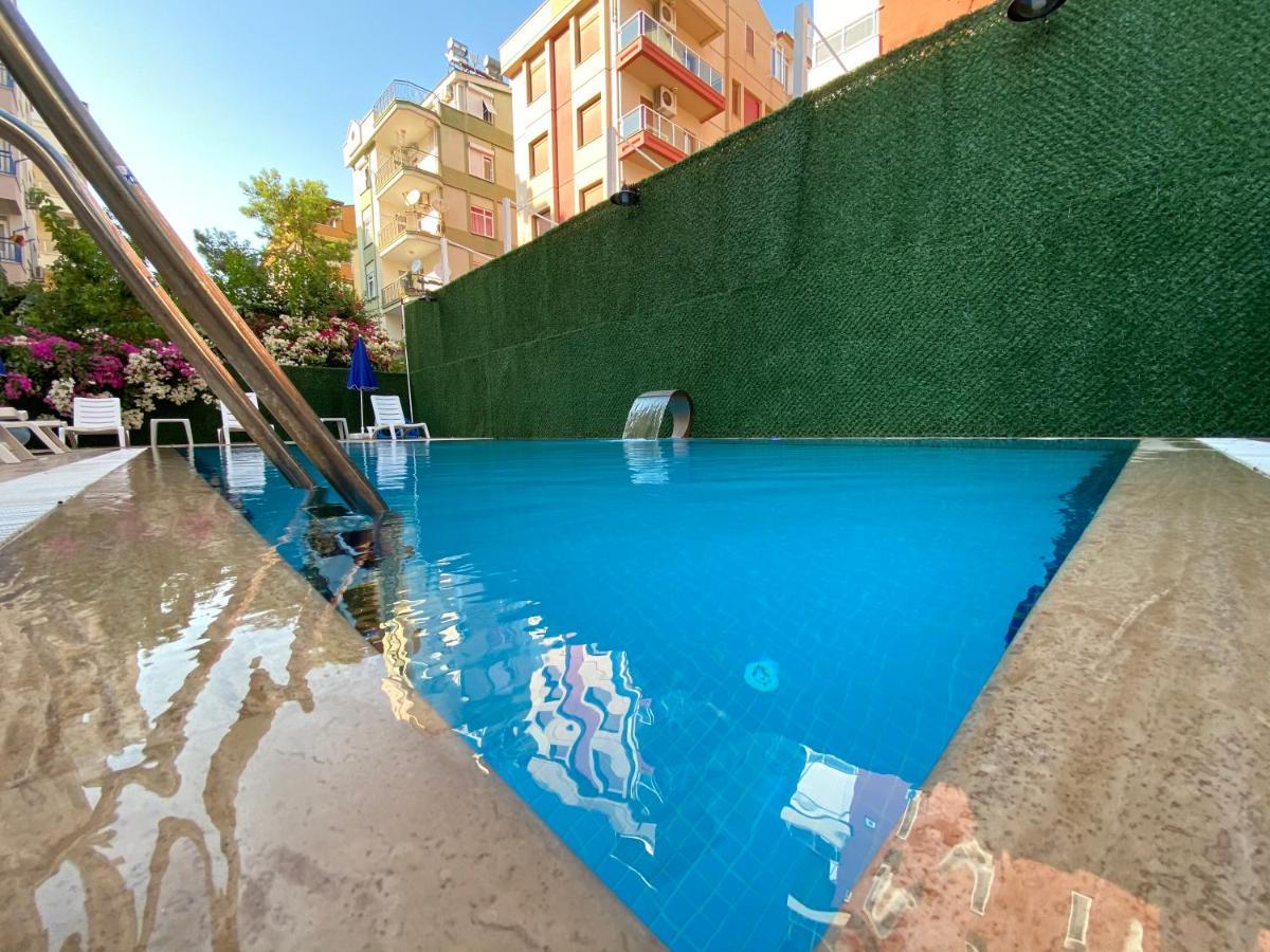 London Otel أنطاليا المظهر الخارجي الصورة